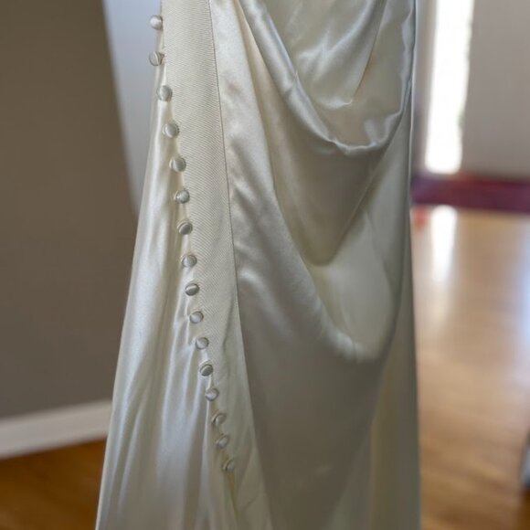 Danielle Frankel Sasha Gown - Picture 14 of 16